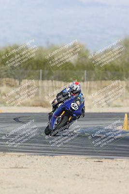 media/Jan-15-2026-Racers Edge (Thu) [[dfebeb70ab]]/2-A Group/Session 5 Turn 2/